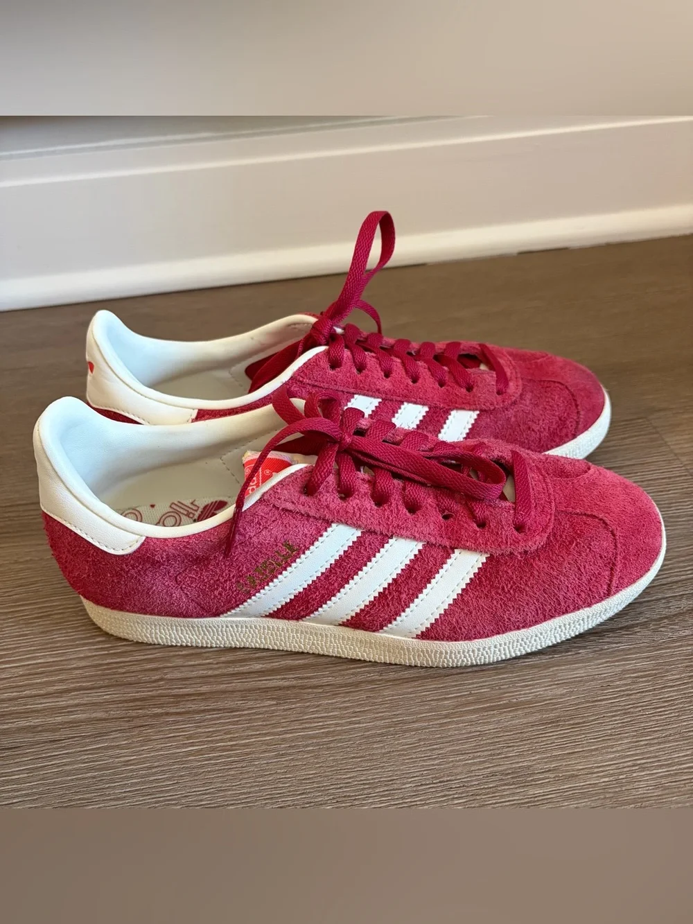 adidas Suede Sneakers - Red & White